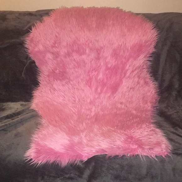 Pink Rug - Picture 3 of 3